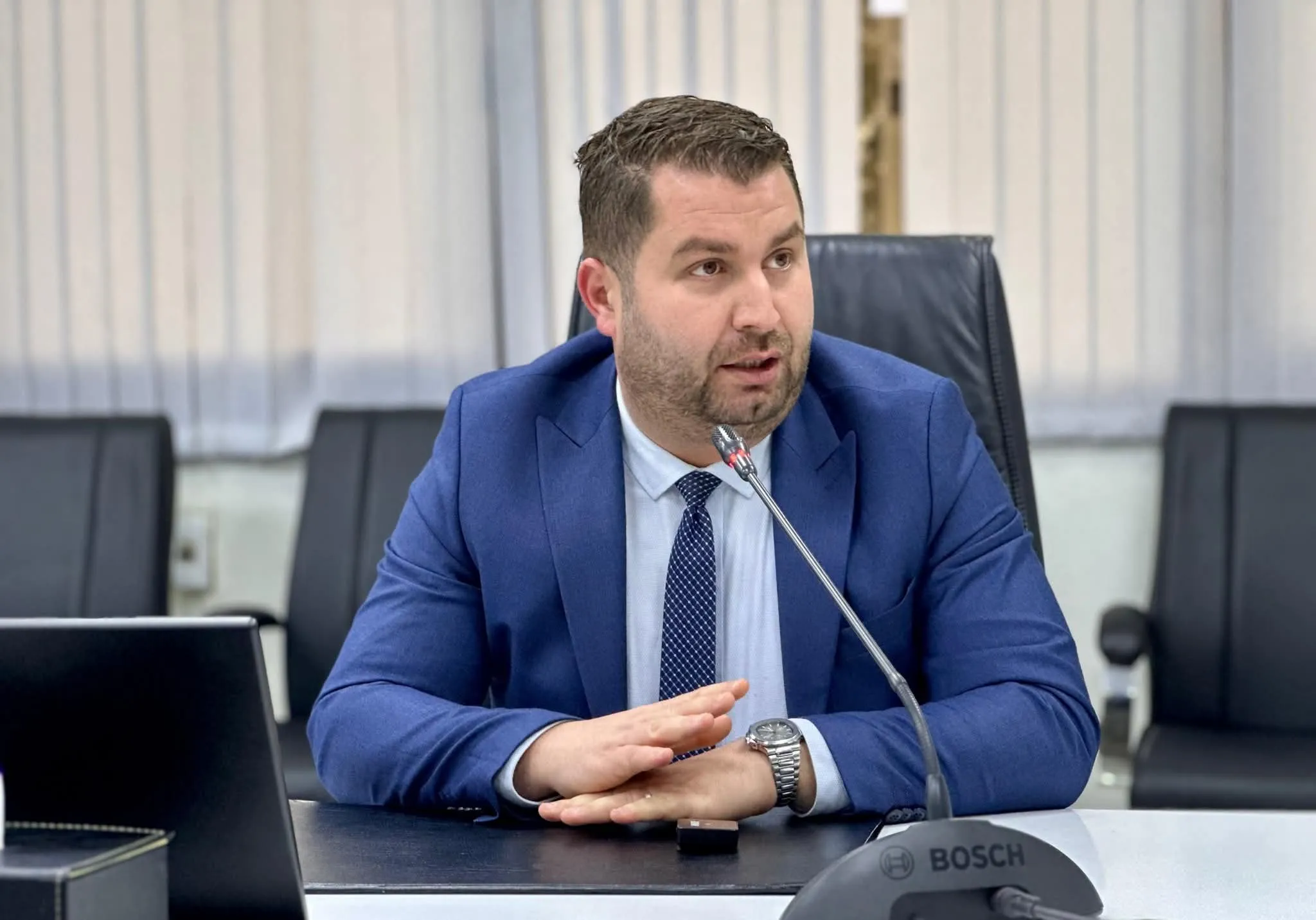 عبد الغني آيت سعيد رئيسًا مديرًا عامًّا لمؤسسة اتصالات الجزائر