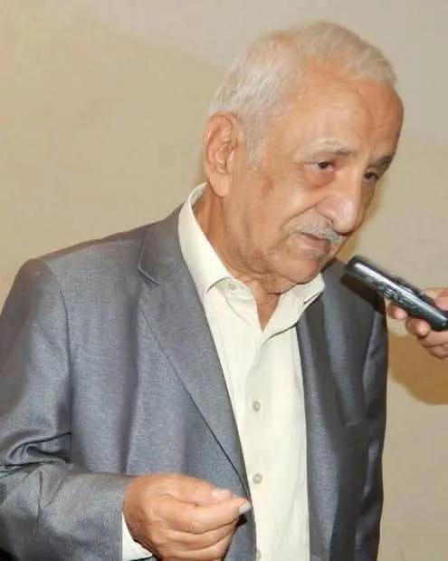 وزير الاتصال يعزي في وفاة الإعلامي والمجاهد منور صم