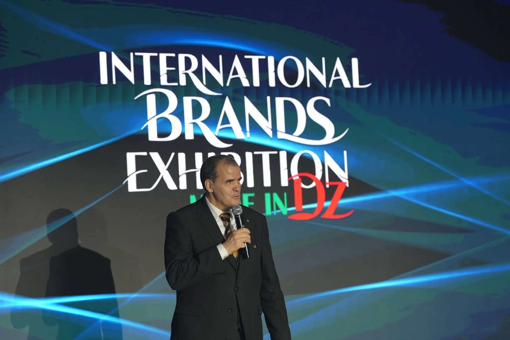 رزيق: آفاق واعدة لتوطين علامات عالمية خلال 2026