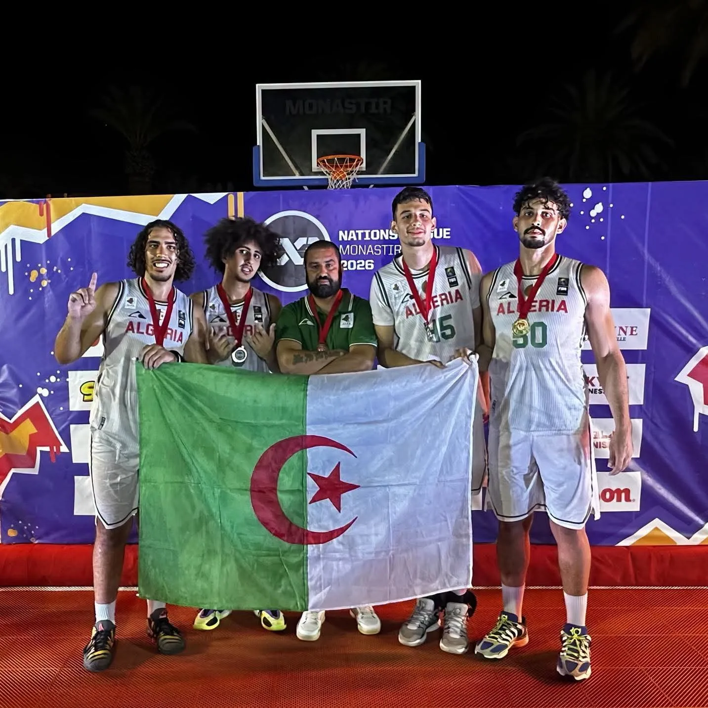 الجزائر تتوج بلقب دوري الأمم الإفريقي لكرة السلة3×3وتتأهل لمونديال2026