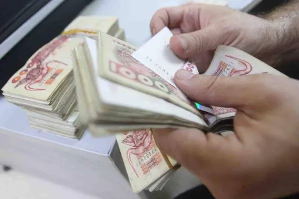 تسبيق موعد صب منح ومعاشات التقاعد لشهر جوان