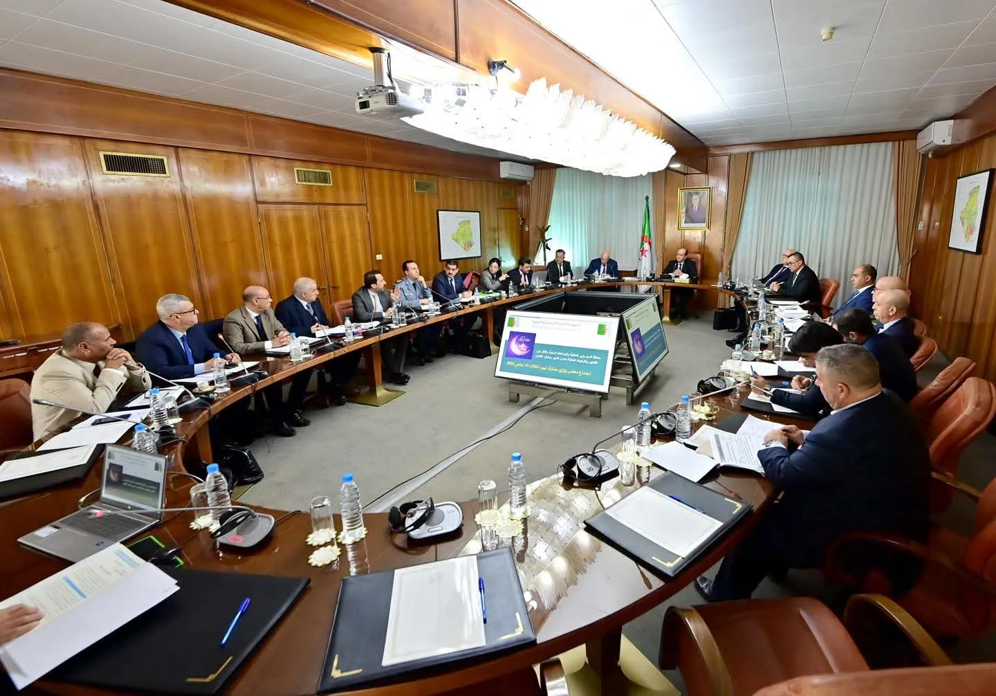 خاصة الواسعة الاستهلاك..لجنة وزارية لمتابعة وضعية السوق واستقرار الأسعار