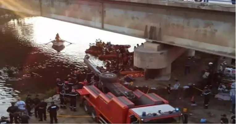 ندوة صحفية بخصوص حادث سقوط حافلة مسافرين بواد الحراش