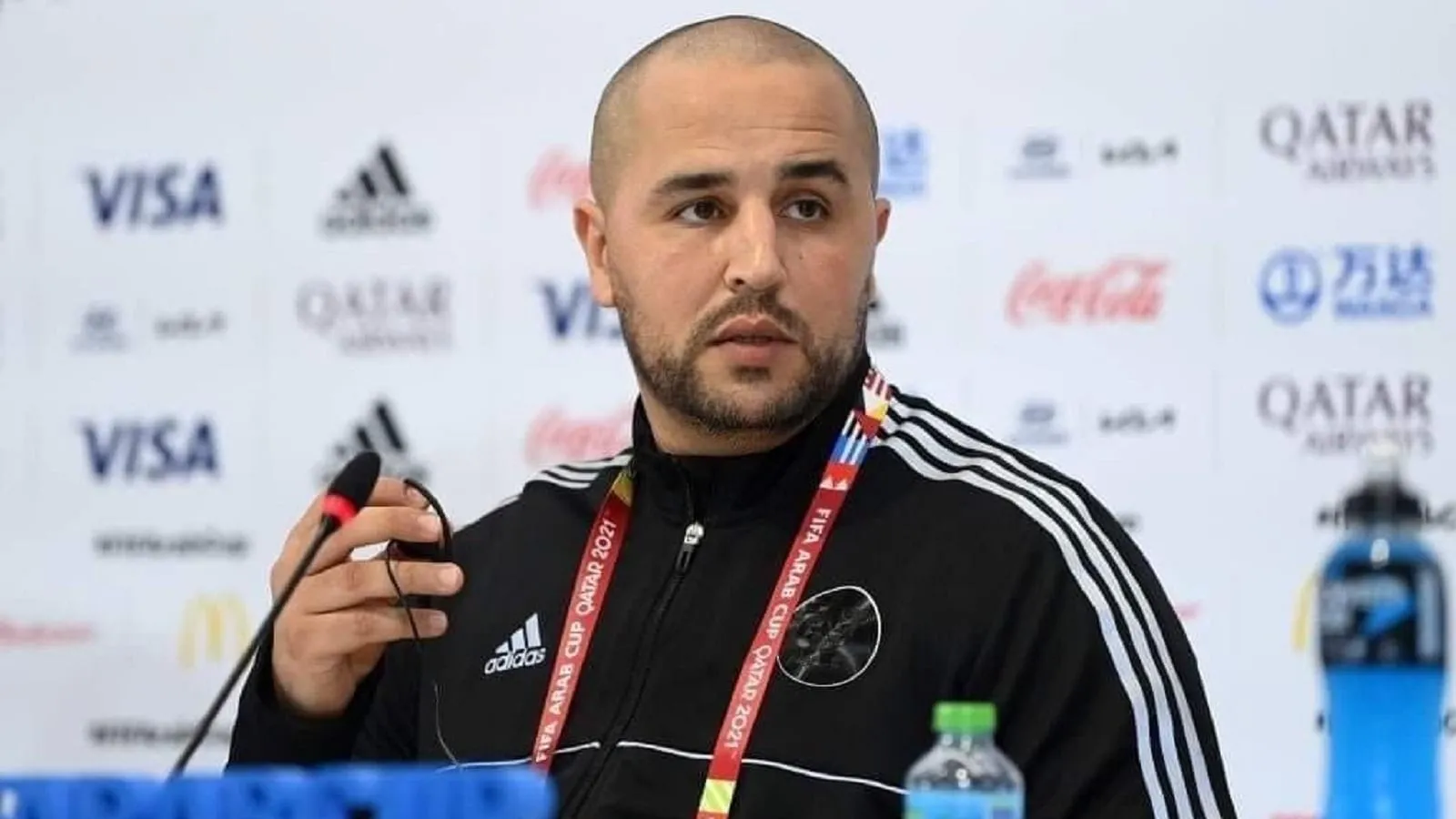 بوقرة يكشف هذا الأحد قائمة اللاعبين المعنيين بمواجهتي مصر