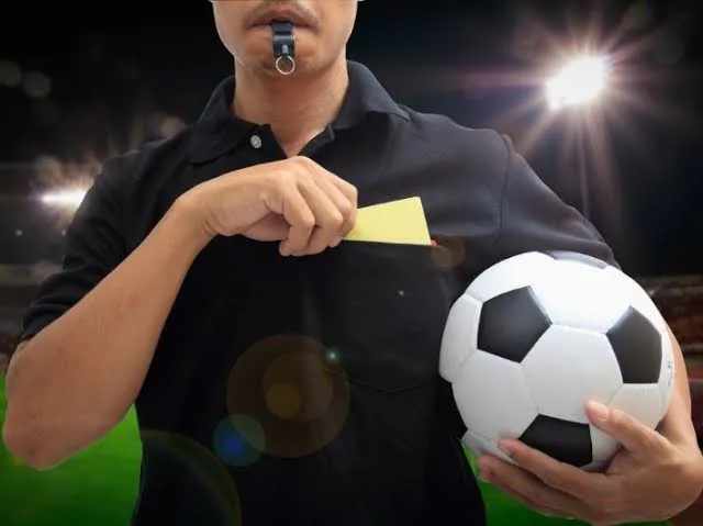 المديرية الوطنية للتحكيم تنظم ملتقى تكوينيًا لفائدة مقيّمي الحكام