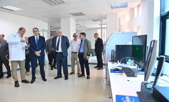 وزير التعليم العالي التونسي يزور جامعة هواري بومدين