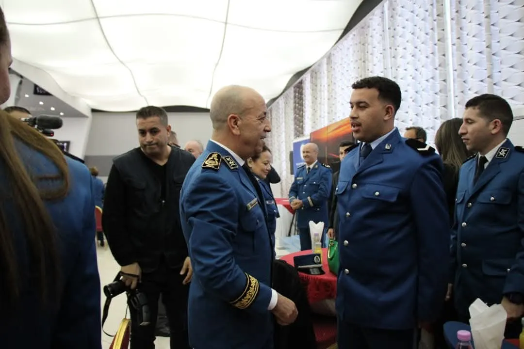 المدير العام للأمن الوطني يتبادل تهاني عيد الفطر مع منتسبي الجهاز