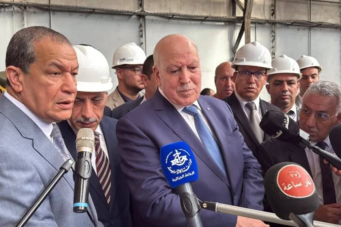 وزير الصناعة يسدي توجيهات لرفع نسبة الإدماج الوطني