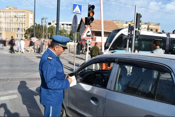 خدمة رقمية جديدة لتسديد الغرامات مباشرة لدى أعوان الأمن