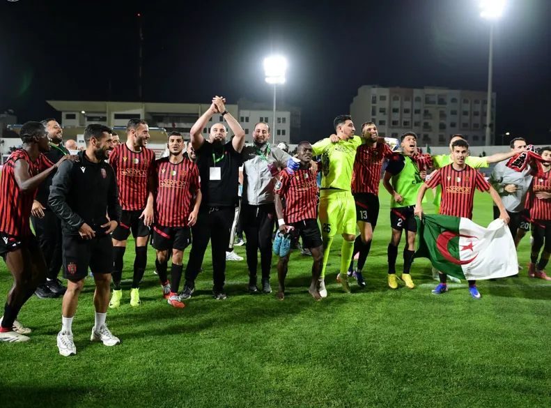 رباعي اتحاد العاصمة في تشكيلة نصف نهائي الكونفدرالية