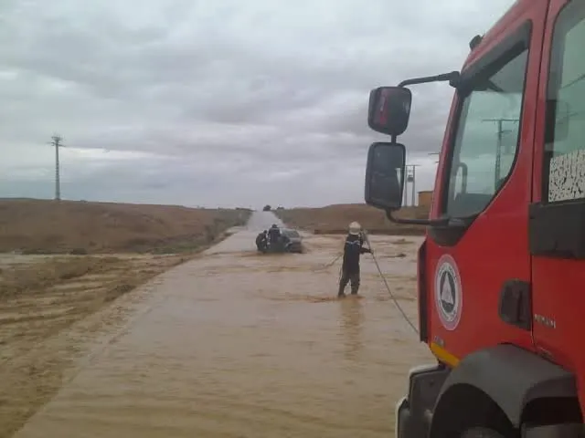 الحماية المدنية تحذر من مخاطر السيول والفيضانات