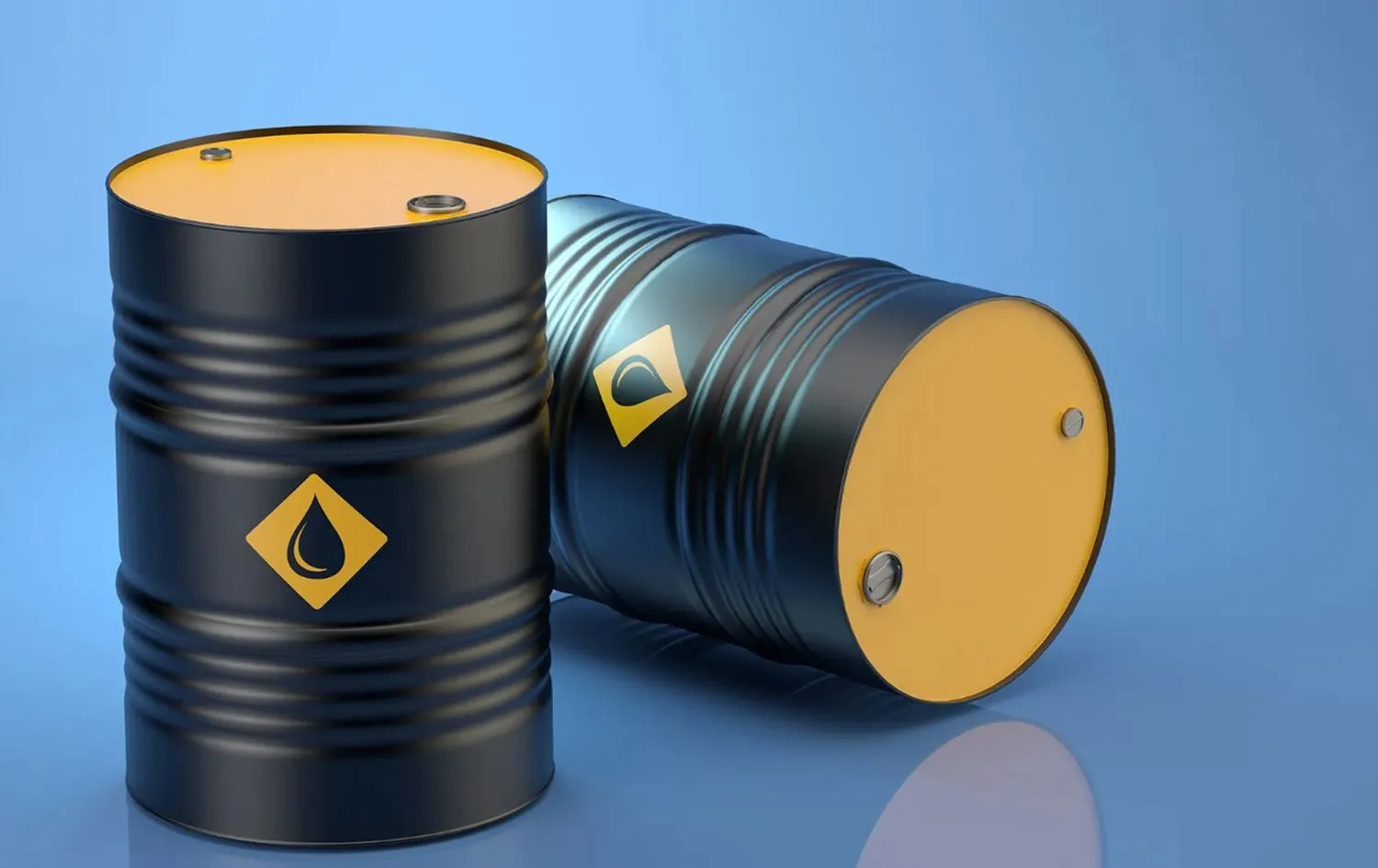 أسعار النفط تتراجع بعد تسجيل ارتفاع قياسي