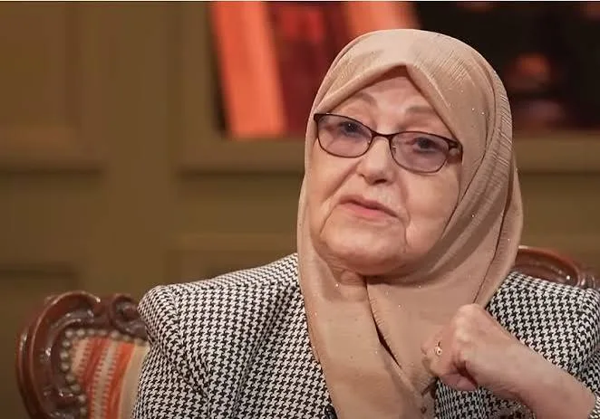 بهية راشدي: سيد أحمد أقومي كان حريصا على الاطمئنان عليا رغم مرضه