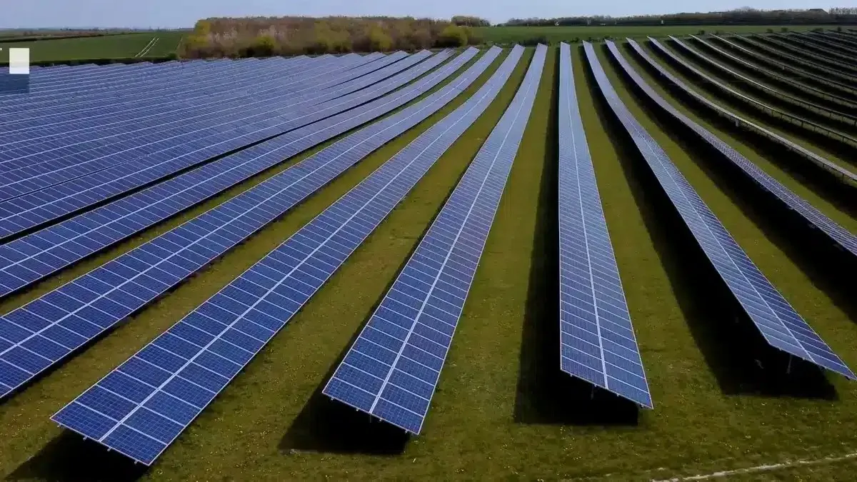 ارتفاع واردات الجزائر من الالواح الشمسية الصينية