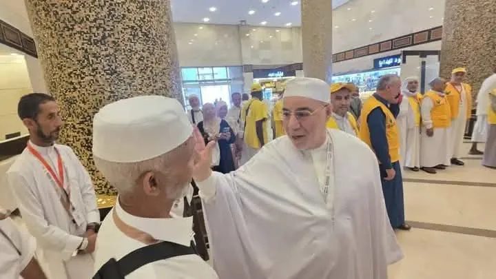 وزير الشؤون الدينية يتفقد الحجاج الجزائريين بمكة المكرمة