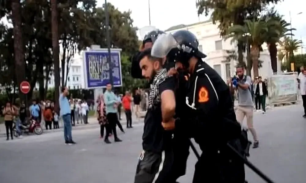 قتلى وجرحى في عمليات دهس سيارات الدرك الملكي لمتظاهرين سلميين