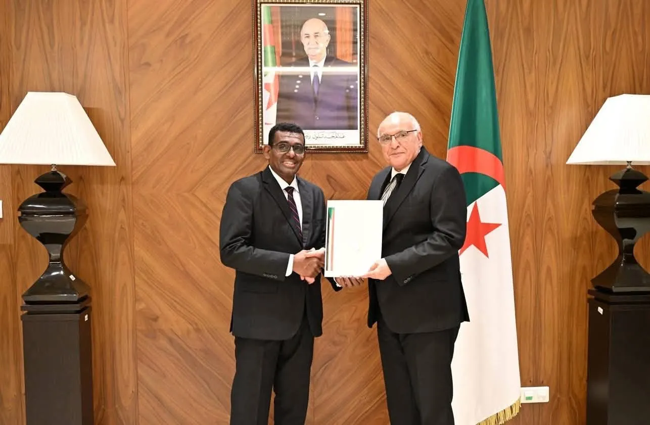 عطاف يستقبل سفير جمهورية السودان الشقيقة