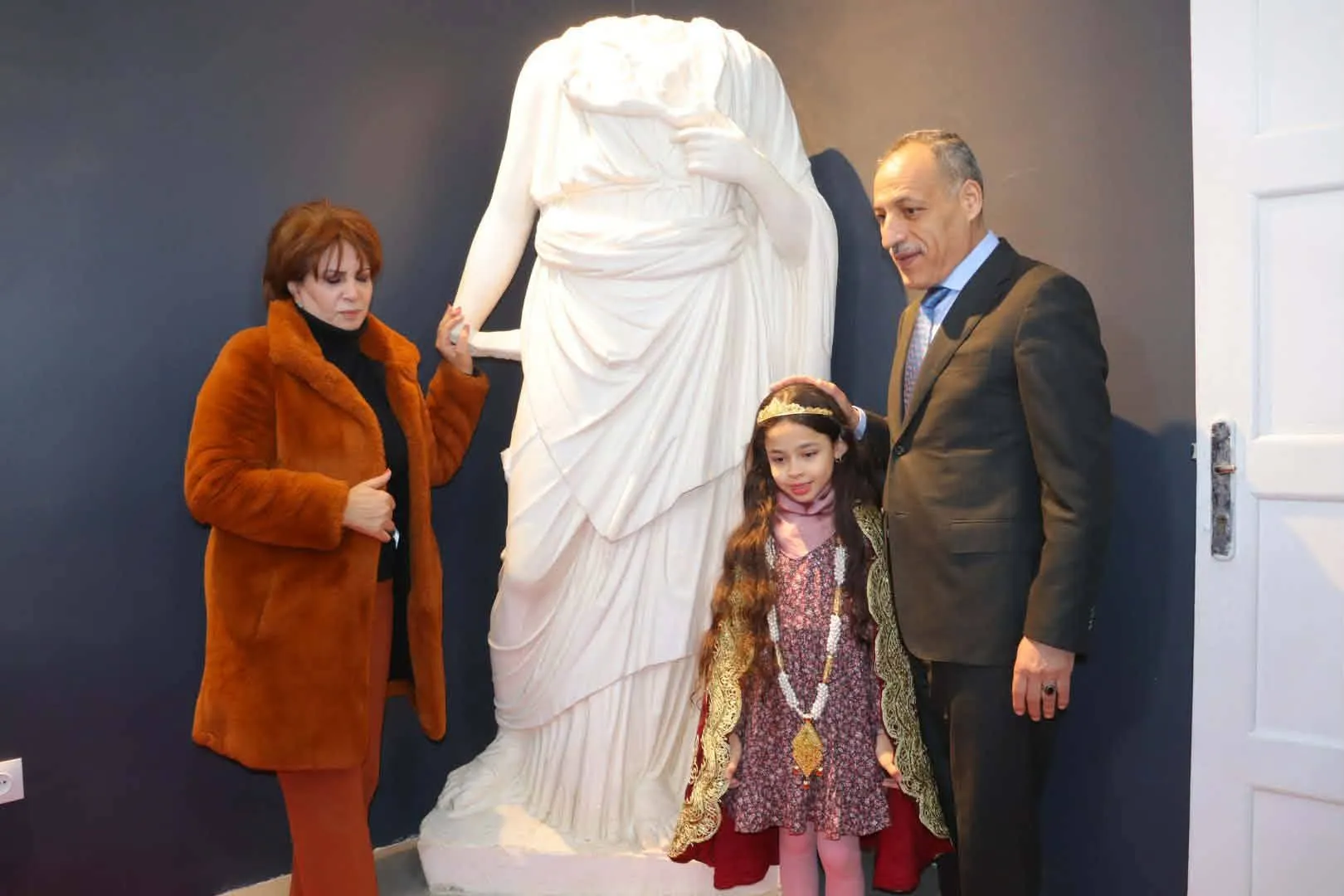 وزير الثاقفة تعيد فتح متحف الموقع الأثري هيبون وتزور كنيسة القديس أوغسطين