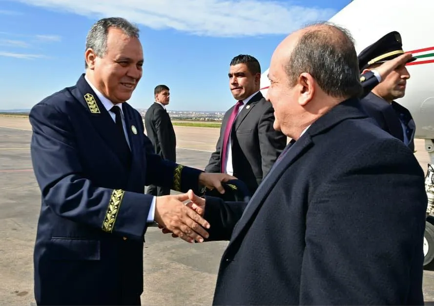 الوزير الأول بوهران لمتابعة وصول أولى شحنات خام الحديد من منجم غارا جبيلات