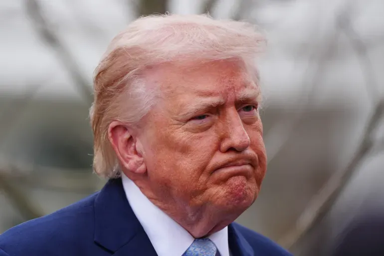 ترمب: أفكر جديا في الانسحاب من النيتو