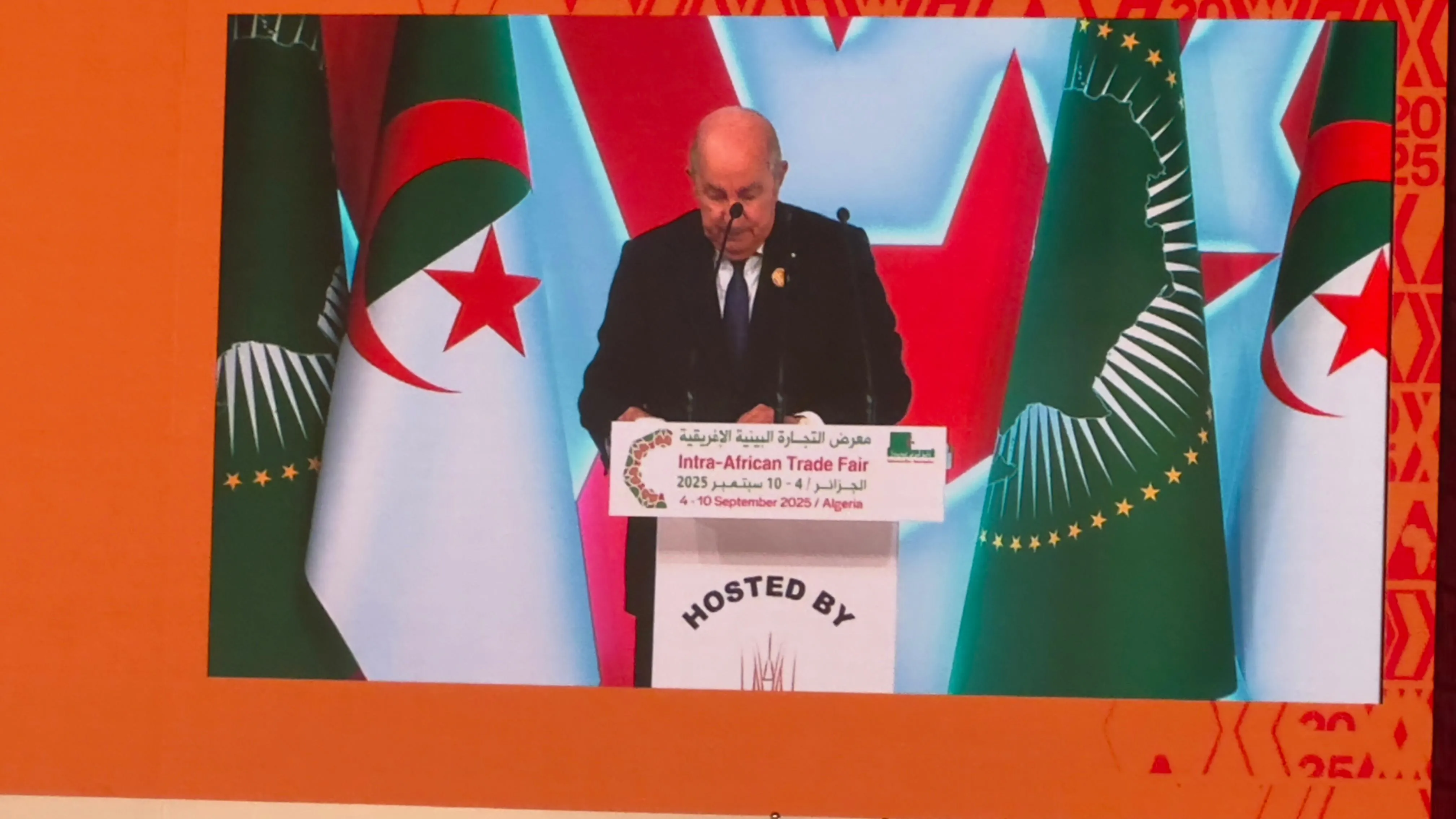 رئيس الجمهورية: إننا متيقنون بأن مستقبلنا في قارة إفريقيا