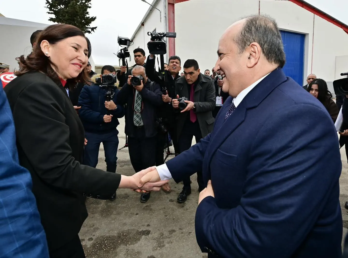 الوزير الأول يشرف على إحياء ذكرى أحداث ساقية سيدي يوسف