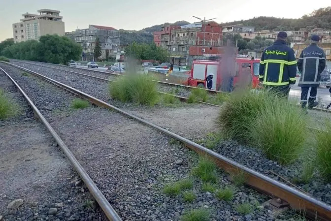 وفاة شخصان في حادث دهس قطار بالبويرة