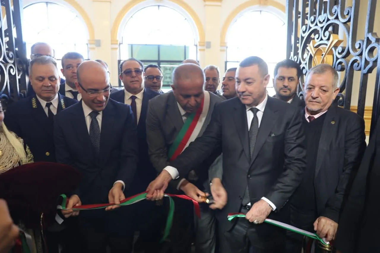 تدشين مقر بلدية وهران بعد الانتهاء من أشغال التأهيل وإعادة التهيئة