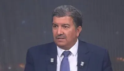 وزير الاتصال يباشر مهامه باجتماع توجيهي ويؤكد على إصلاحات شاملة في القطاع