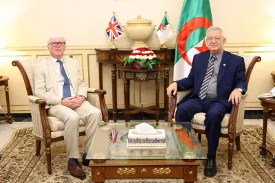 ناصري يستقبل السفير البريطاني لبحث تعزيز التعاون الاستراتيجي والبرلماني