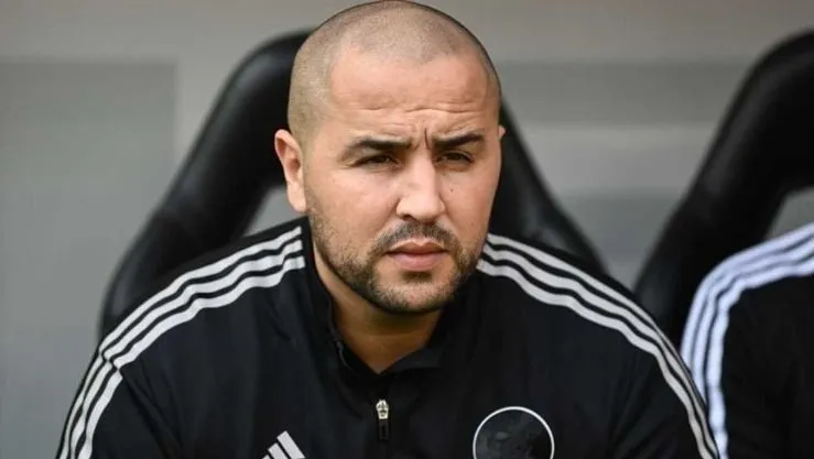 صادي يعزي المدرب مجيد بوقرة في وفاة والده