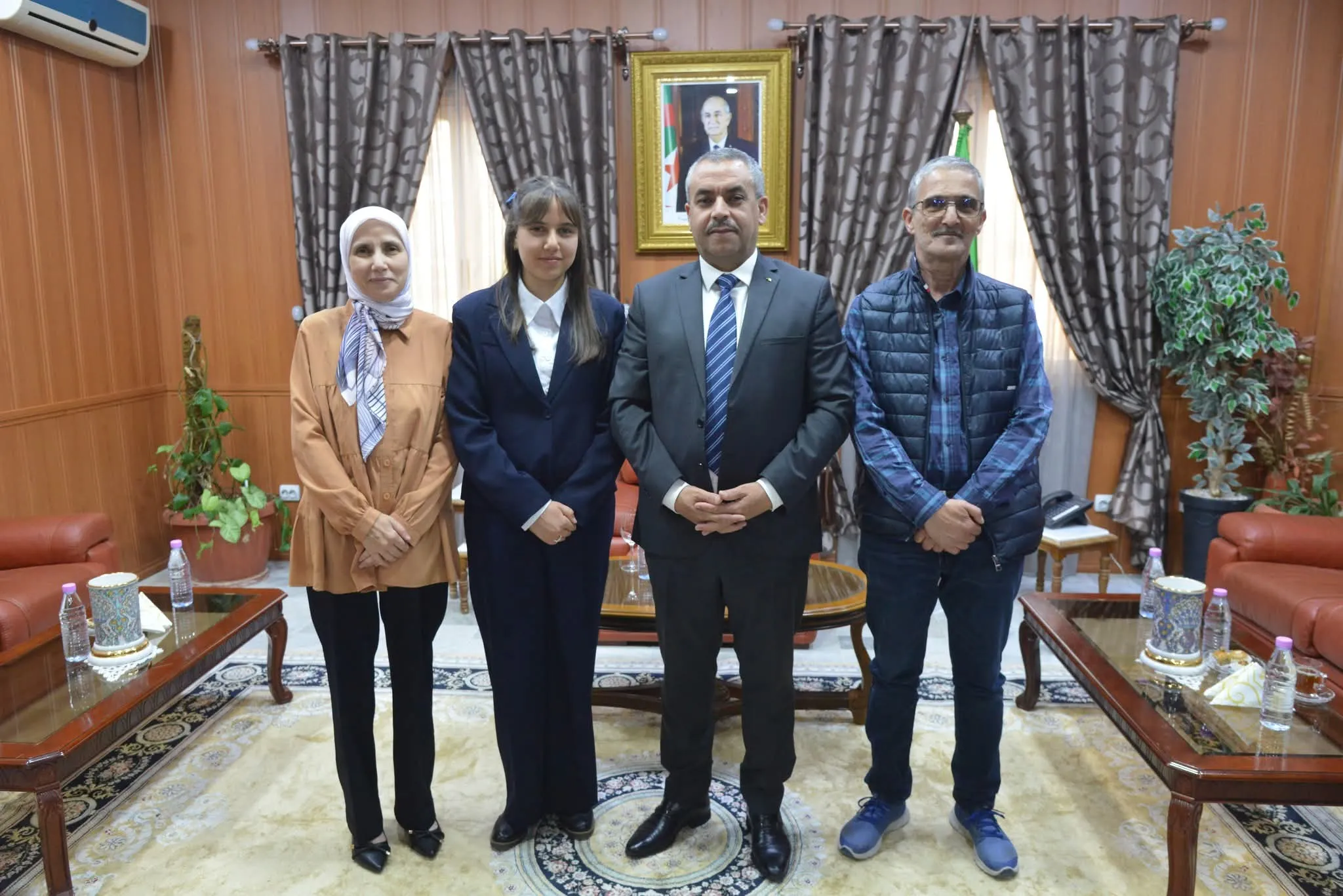 النابغة منار بن مستورة تحظى باستقبال من وزير التربية