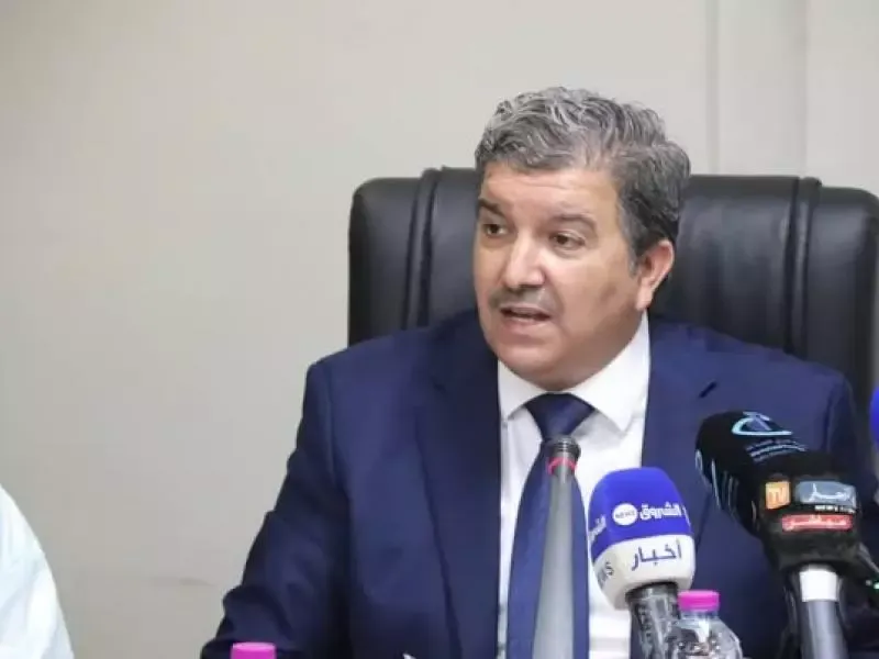 وزير الاتصال يدعو وسائل الإعلام الوطنية الى تبني خطاب يراعي الدقة