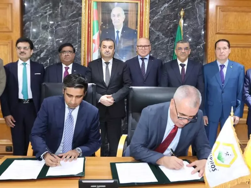 شراكة جزائرية باكستانية في صناعة الأسمدة الفوسفاتية