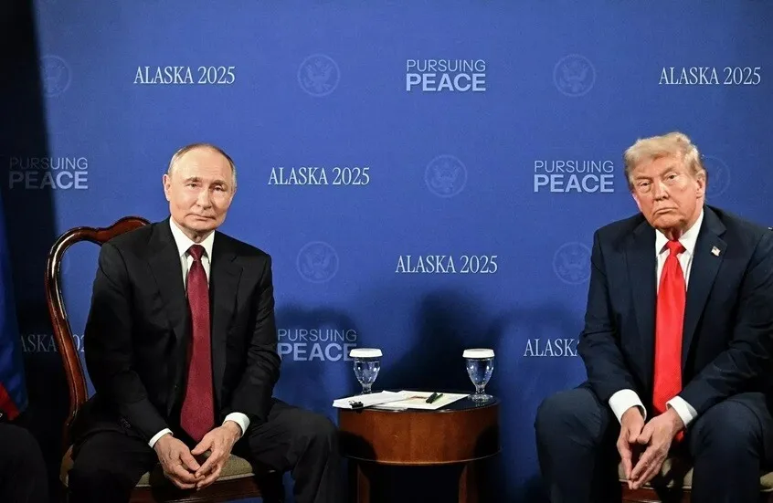 مساعد الرئيس الروسي يكشف تفاصيل مكالمة بوتين وترامب