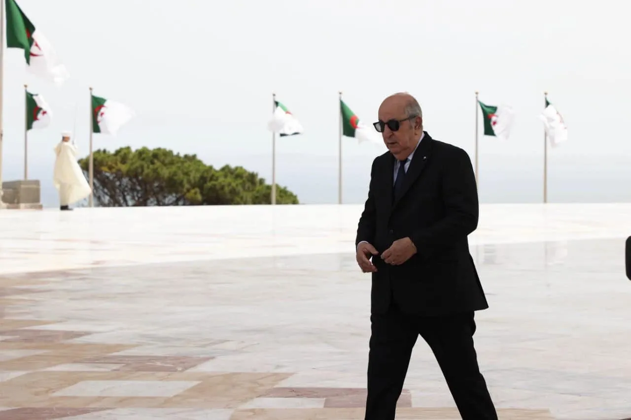 الرئيس تبون يتلقى مكالمة هاتفية من كبير مستشاري الرئيس الأمريكي