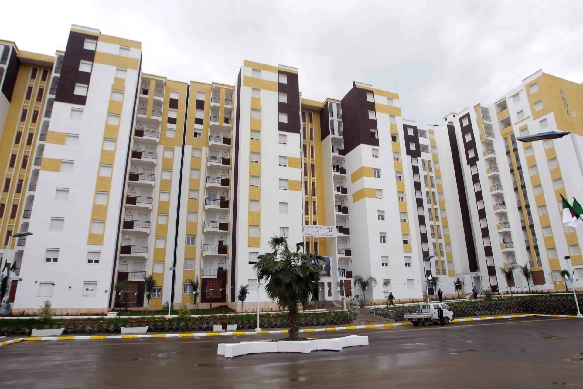 عدل 3..الشروع في توزيع السكنات أول نوفمبر