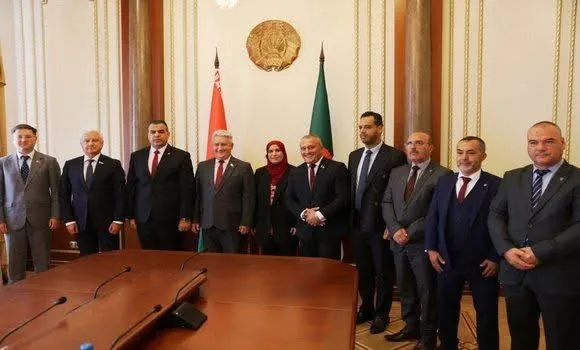 وفد مجموعة الصداقة البرلمانية الجزائر- بيلاروس يجري مباحثات سبل تعزيز ال