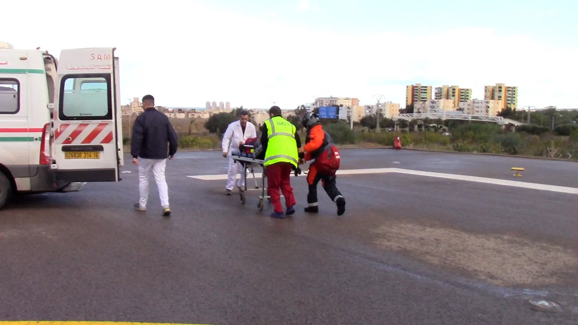 وزارة الدفاع: إجلاء صحي مستعجل لبحار فرنسي شمال عين البنيان