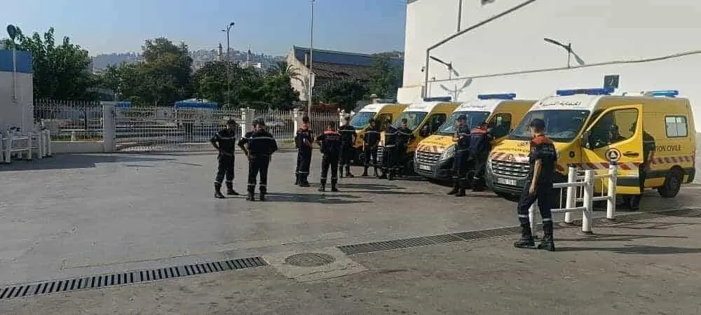 تشييع ضحايا فاجعة واد الحراش وسط حضور كبير للمواطنين