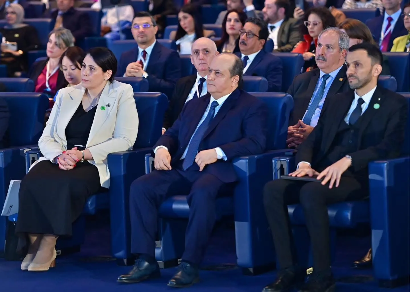 الوزير الأول يفتتح المؤتمر الإفريقي للمؤسسات الناشئة