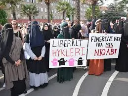 دولة أوروبية على وشك حظر البرقع…عقوبات صادمة تصل لـ3 سنوات سجنا