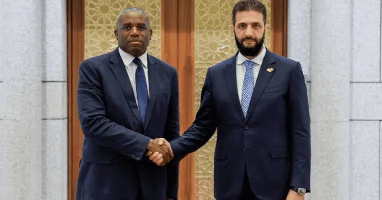 بريطانيا تعلن عن عودة العلاقات الدبلوماسية مع سوريا