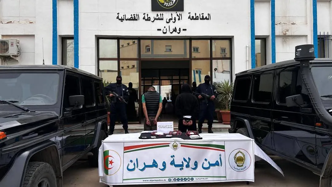 وهران.. تفكيك وكر لعصابة تخزن وتتاجر بالكوكايين