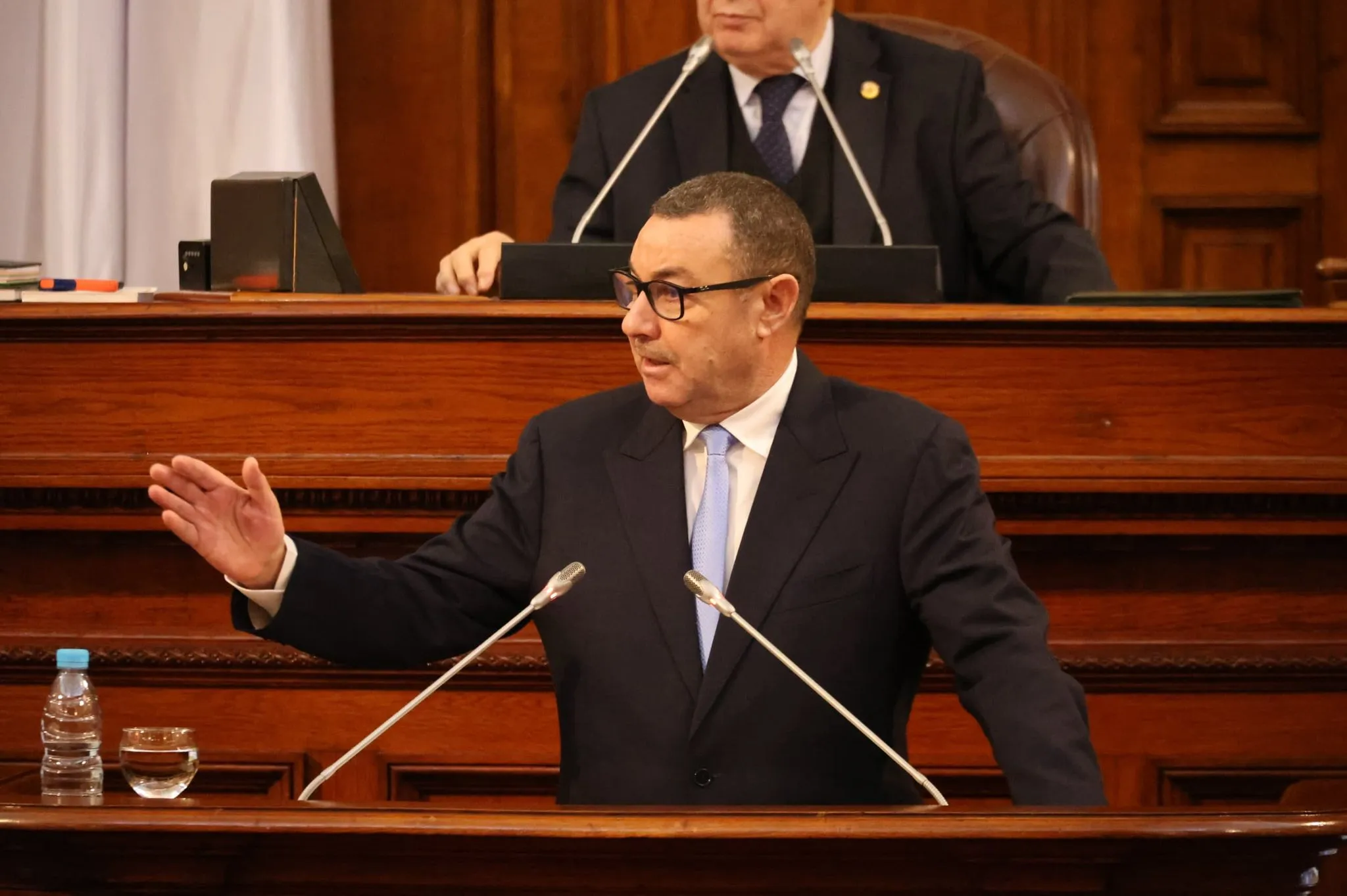 سعيود يعرض نص القانون المتعلق بالانتخابات أمام أعضاء مجلس الأمة