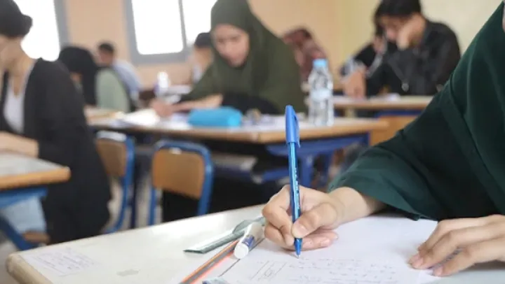 4 و5 سنوات سجن وغرامات مالية في حق 5 متورطين في نشر مواضيع البكالوريا