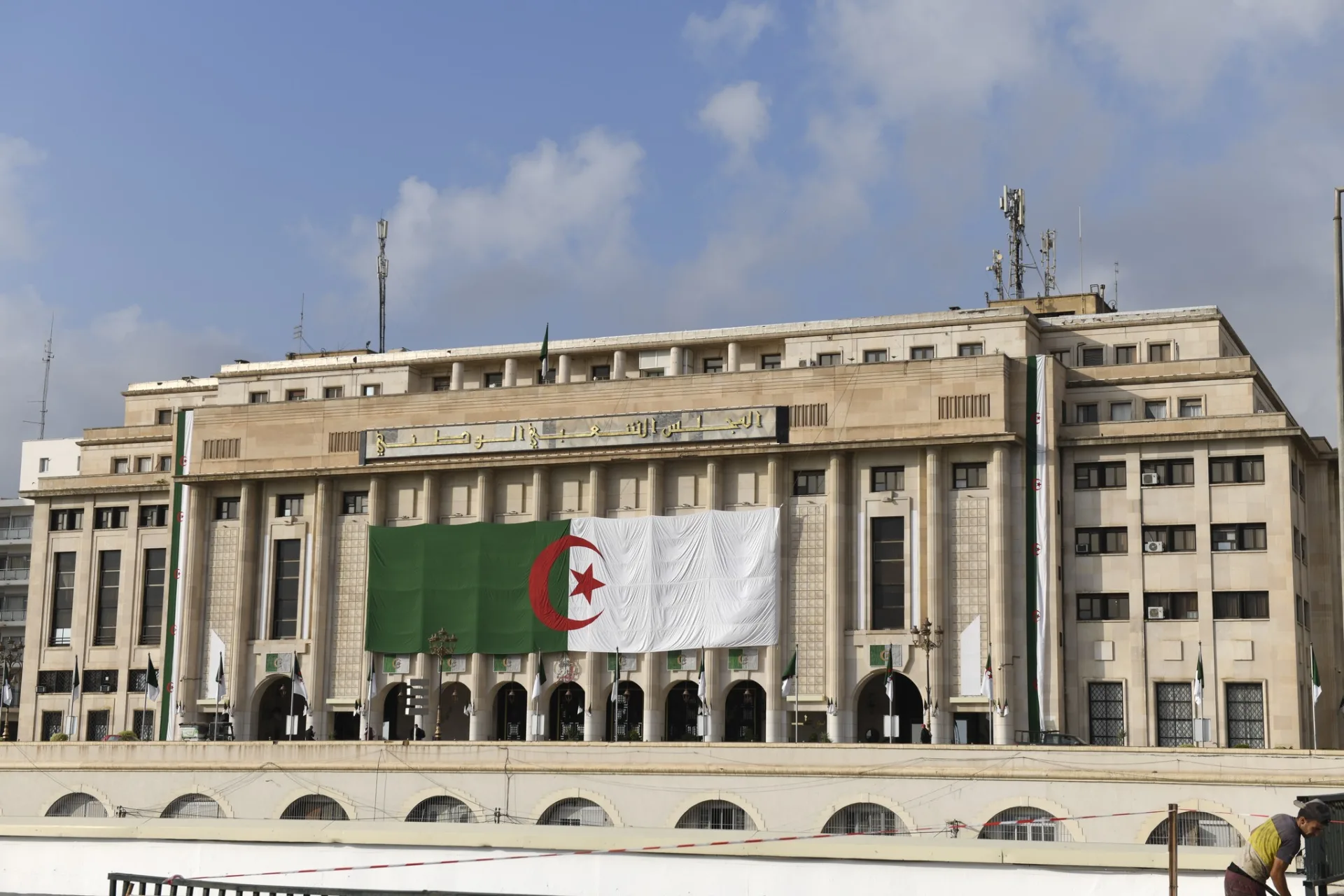 انطلاق البرلمان الجديد وانتخاب الرئيس في هذا التاريخ