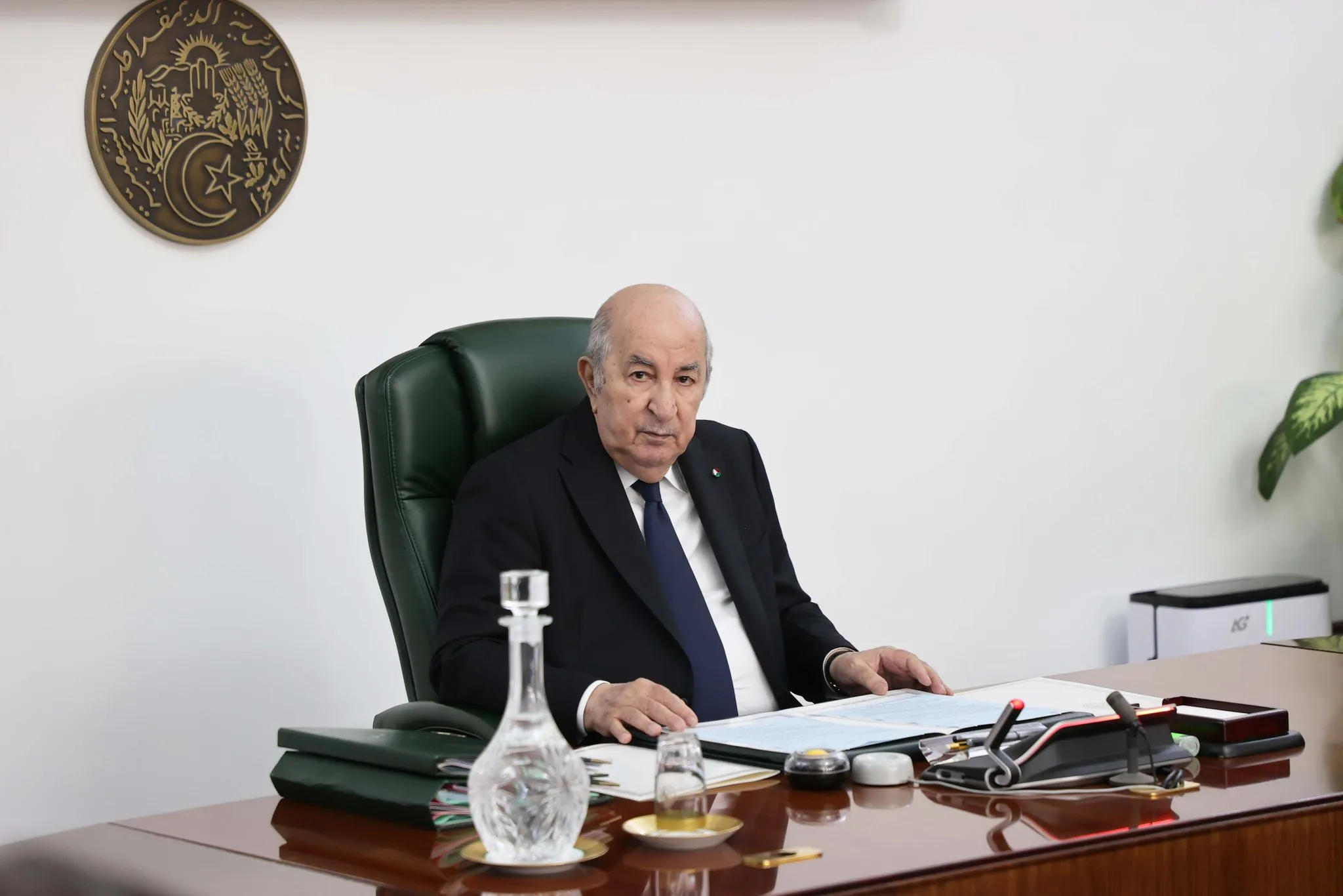 الرئيس تبون يترأس اجتماعا لمجلس الوزراء