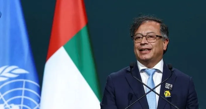 الرئيس الكولومبي يدعو لحماية أكثر من 500 متطوع على متن أسطول الصمود