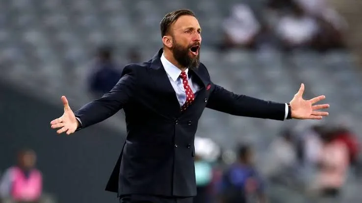 شباب بلوزداد يوقف المدرب راموفيتش مؤقتا